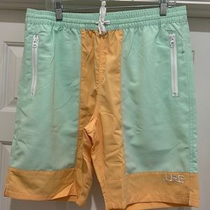 LRG Green & Orange (NWT)